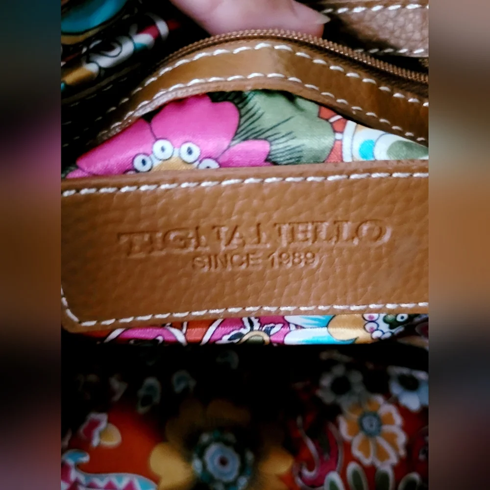 Tignanello Hobo 100% Genuine Leather Shoulder Bag Large Cream/Cognac 14